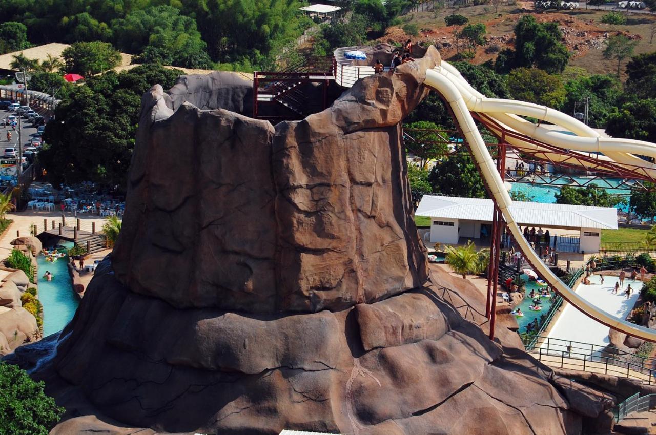 Villas Diroma Com Um Dia No Acqua Park, Splash E Slide Калдас-Новас Экстерьер фото
