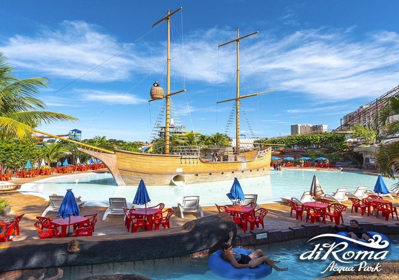 Villas Diroma Com Um Dia No Acqua Park, Splash E Slide Калдас-Новас Экстерьер фото