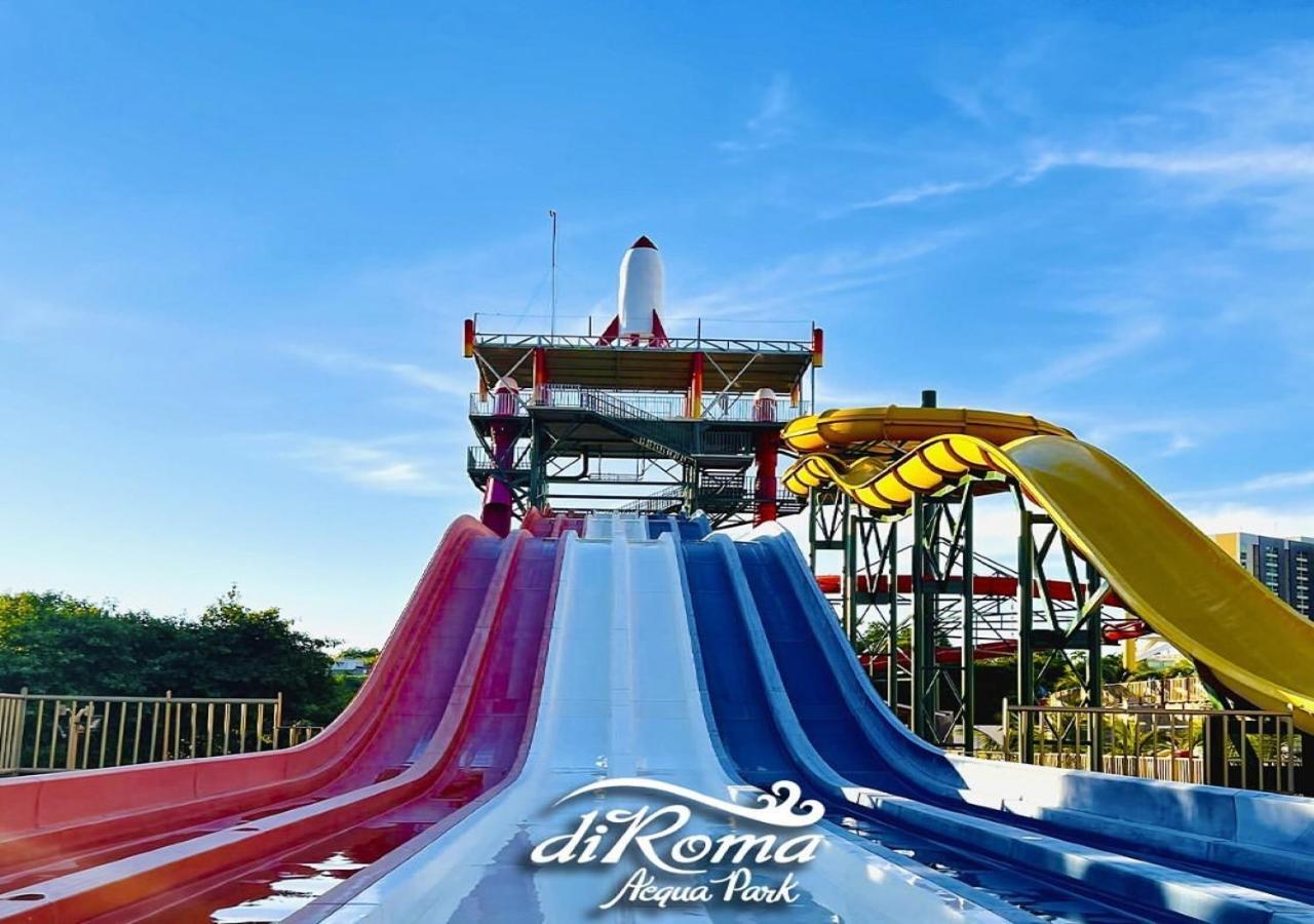 Villas Diroma Com Um Dia No Acqua Park, Splash E Slide Калдас-Новас Экстерьер фото